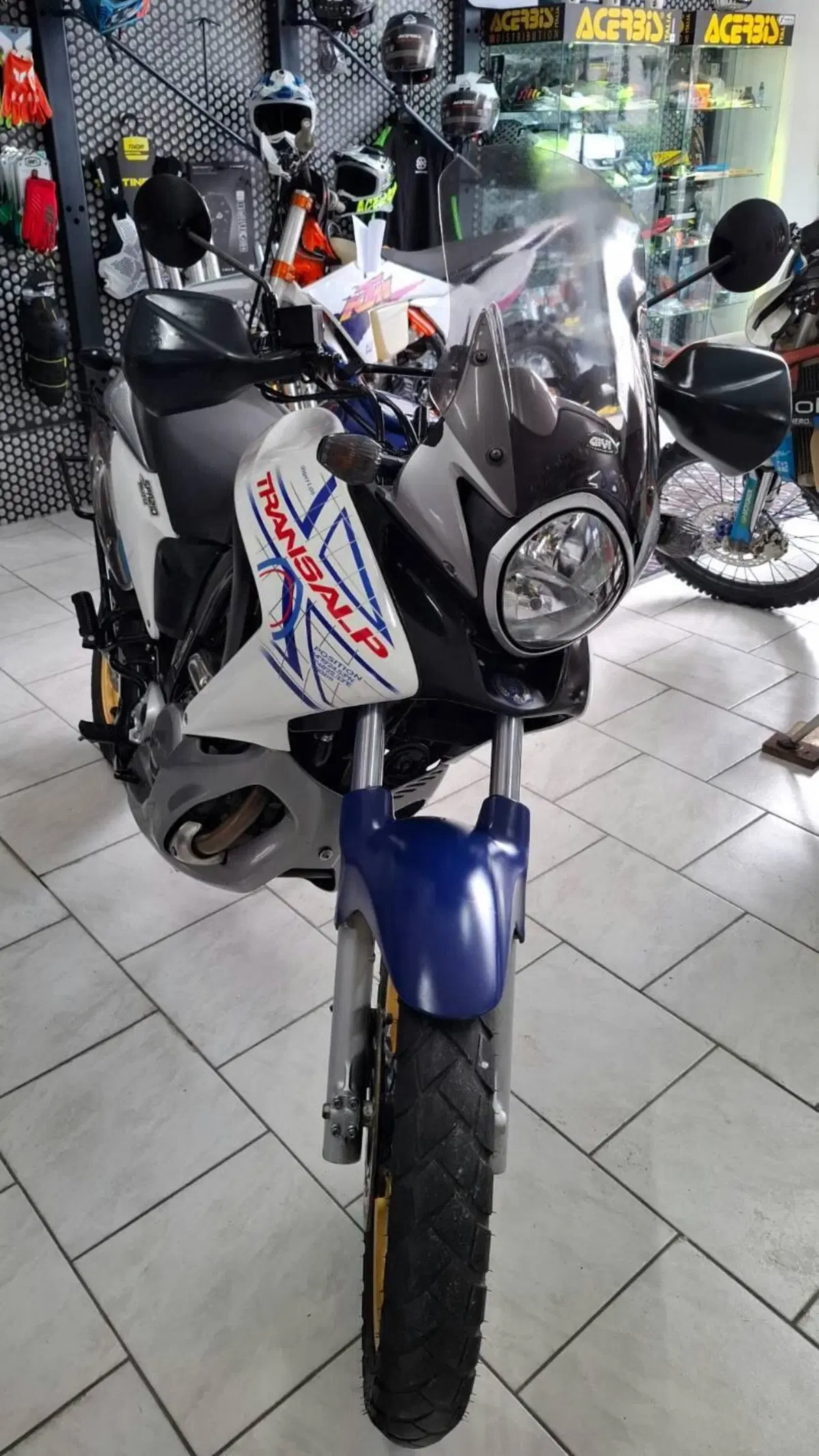 Honda Transalp XL 700 V (2007 - 2013) (2)