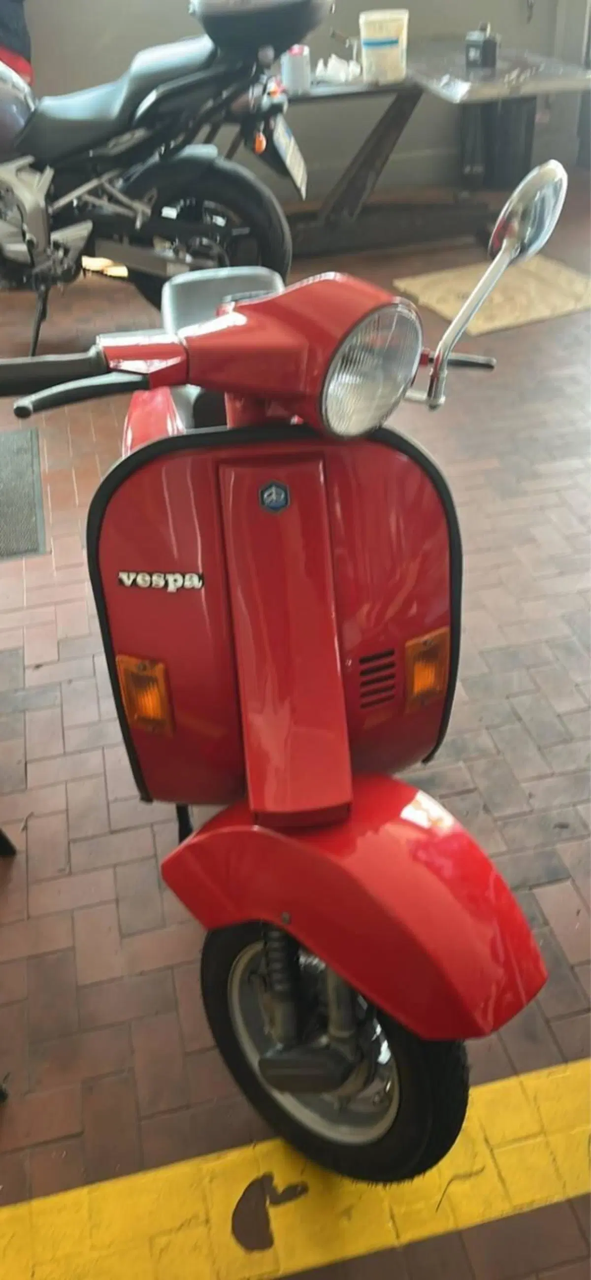 Piaggio vespa PK 50 (2)