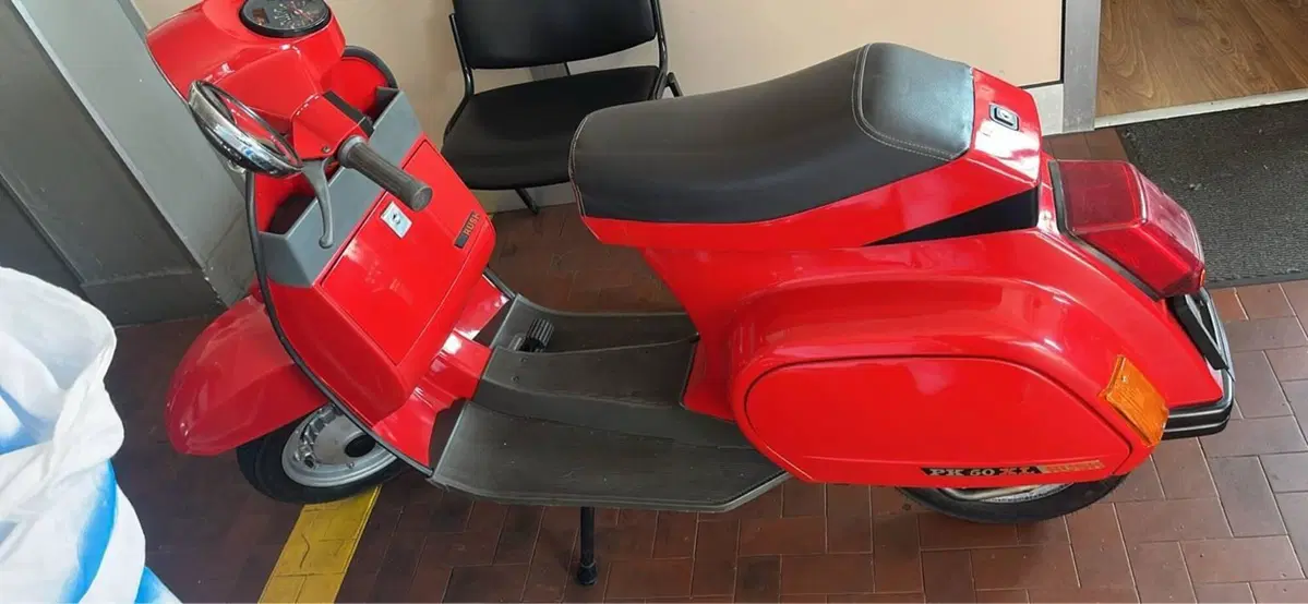 Piaggio vespa PK 50 (4)
