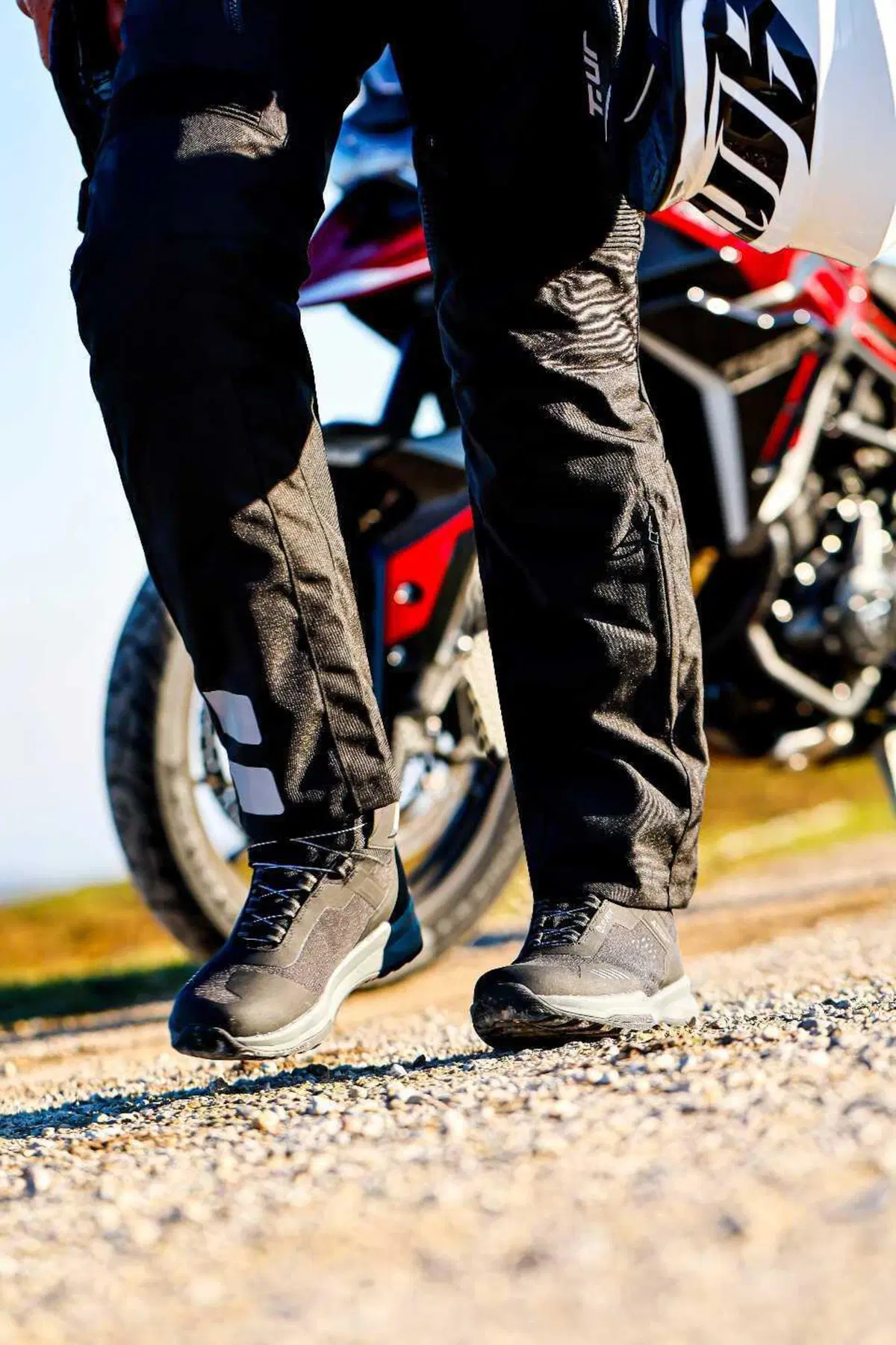 La scarpa best seller Discover E-Dry di Eleveit alza l’asticella di comfort e protezione (37)