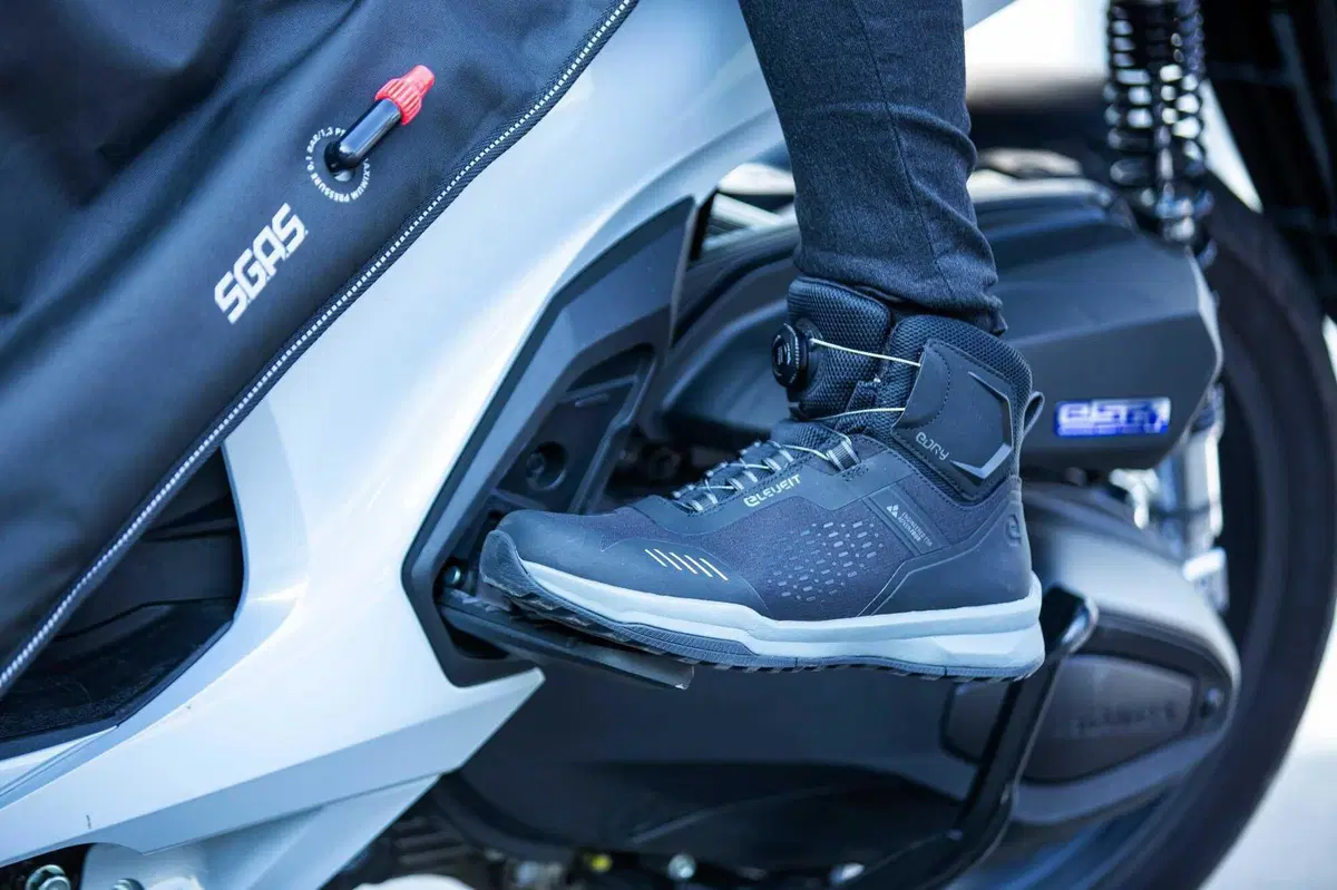 La scarpa best seller Discover E-Dry di Eleveit alza l’asticella di comfort e protezione (43)