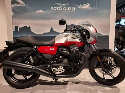 Moto Guzzi V7 Stone Corsa (2023 - 25) usata