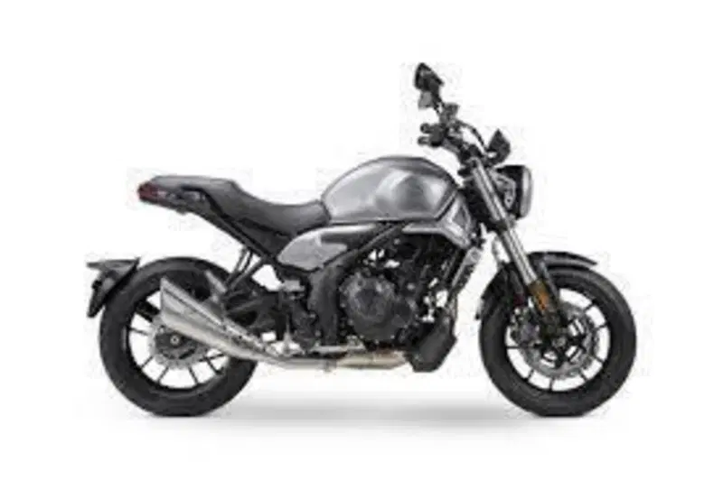 Voge Trofeo 500AC (2022 - 26) (2)