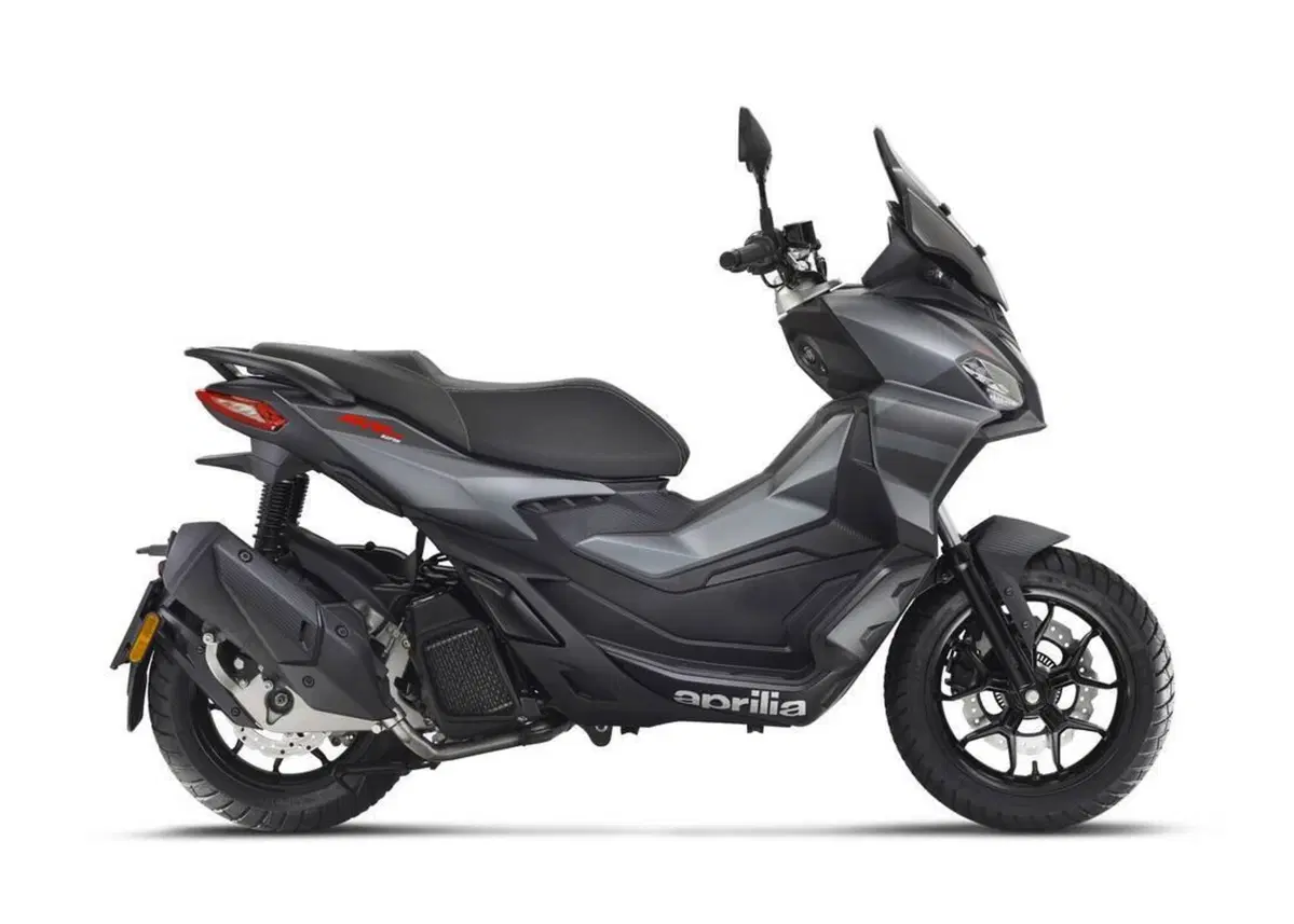 Aprilia SR GT 200 (2025 - 26)