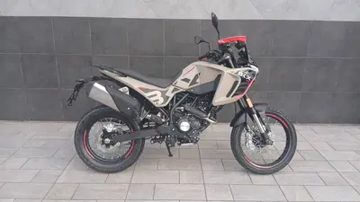 Benelli BKX 125 (2026) nuova