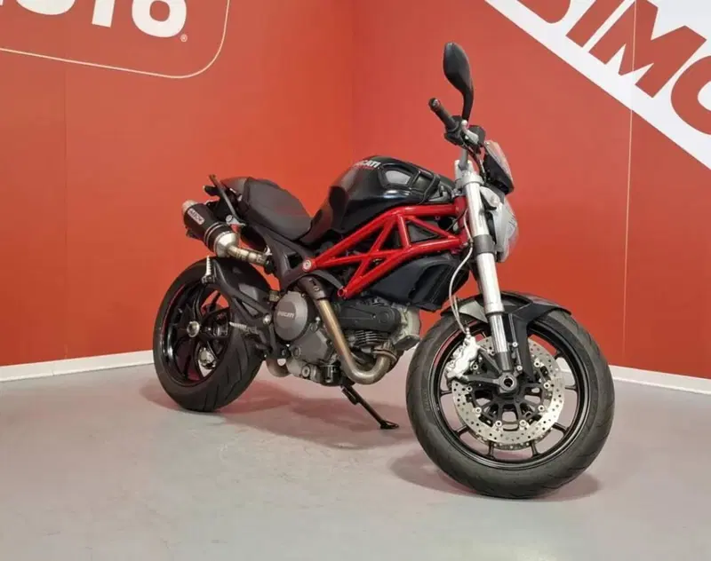 Ducati Monster 796 (2010 - 13)