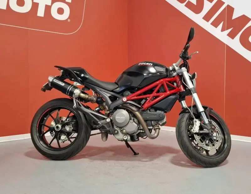 Ducati Monster 796 (2010 - 13) (5)