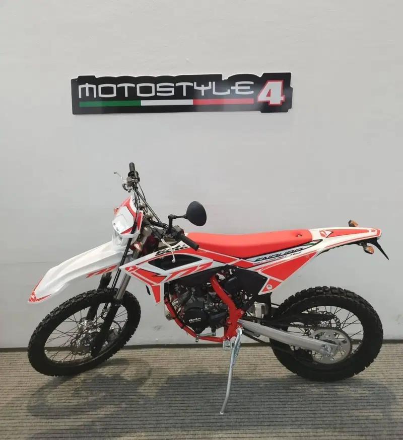 Betamotor RR 50 Enduro Sport (2021 - 26) (2)