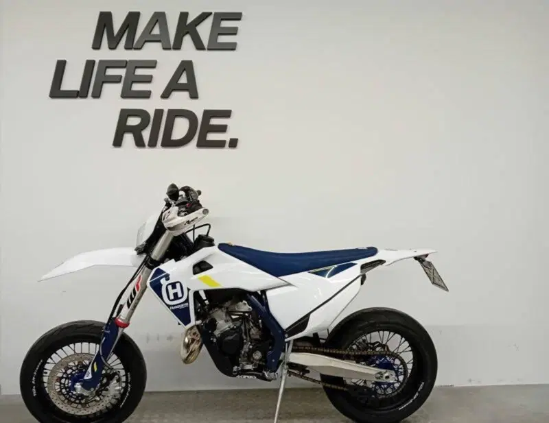 Husqvarna TC 125 (2019) (2)