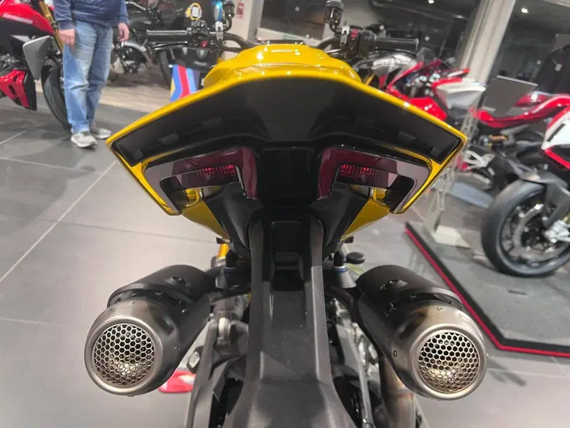 Ducati Streetfighter V2 S (2025 - 26) (4)