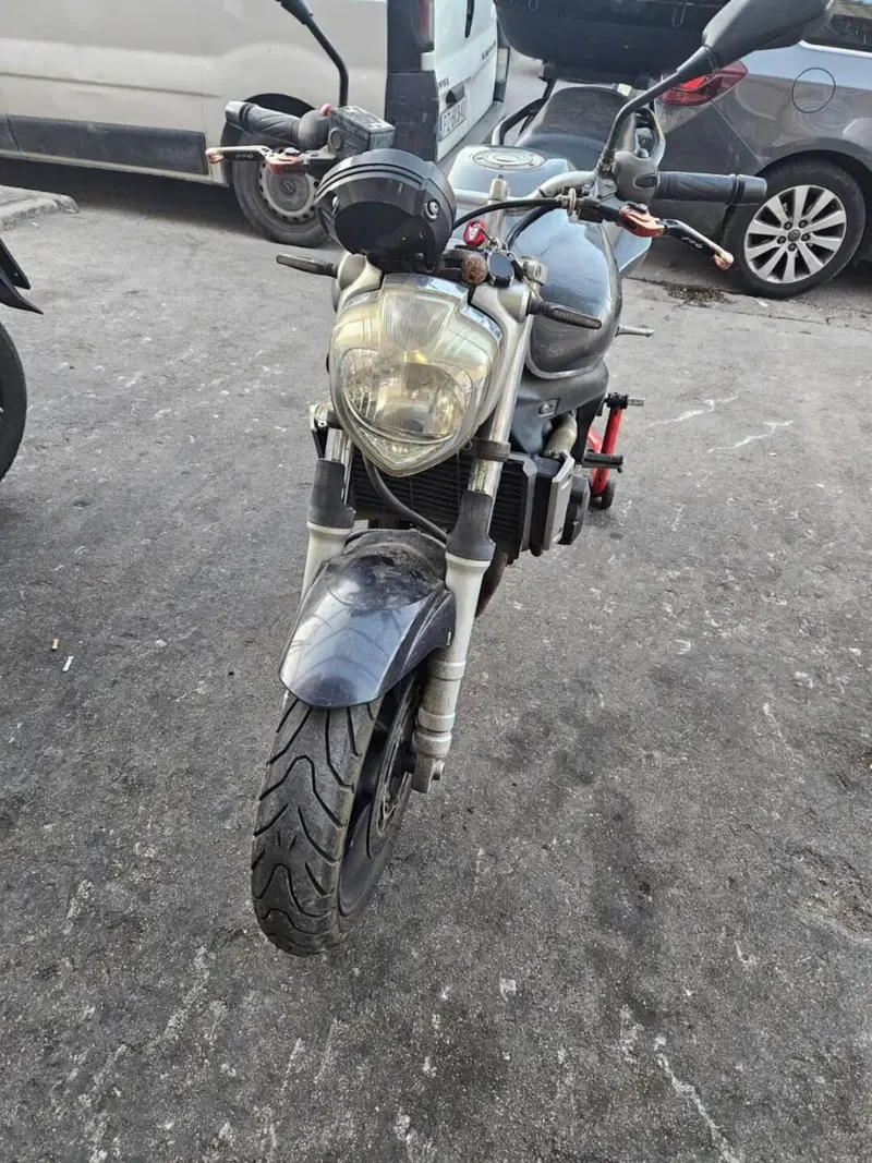 Yamaha FZ6 (2004 - 07) (3)
