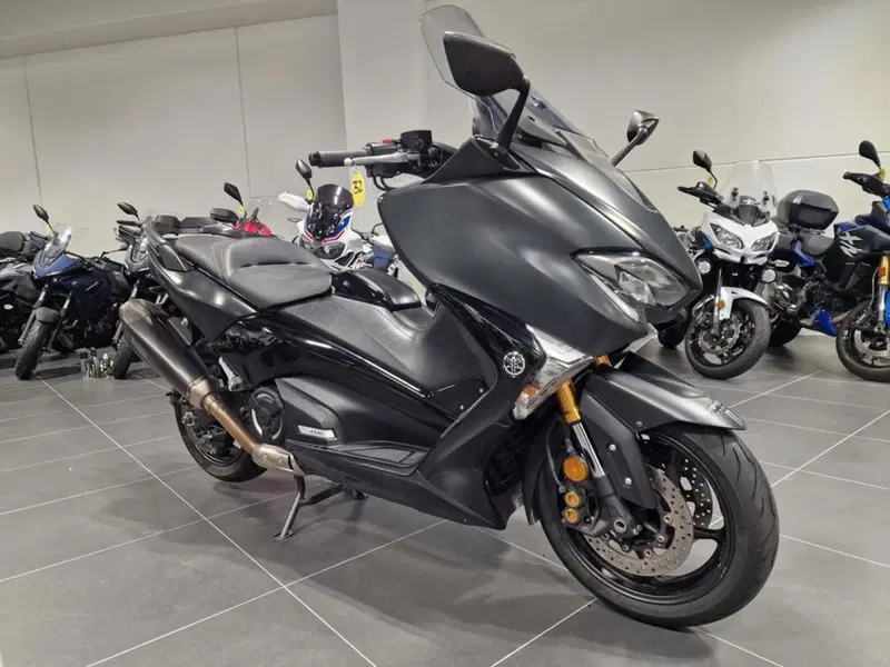 Yamaha T-Max 530 DX (2017 - 19) (3)