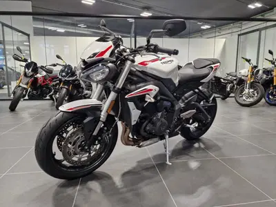 Triumph Street Triple S (2020 - 23) usata