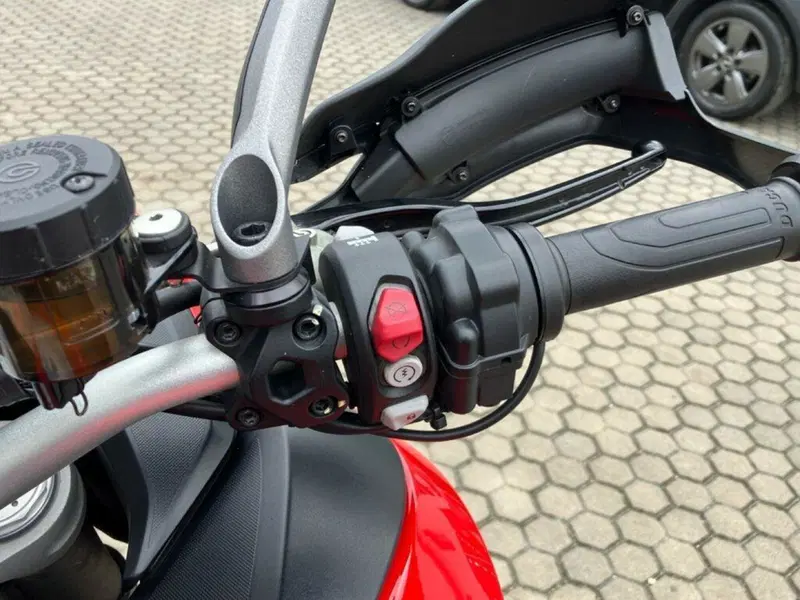 Ducati Multistrada V2 S (2022 - 24) (9)
