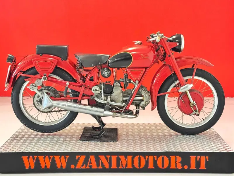 Moto Guzzi AIRONE 250 SPORT