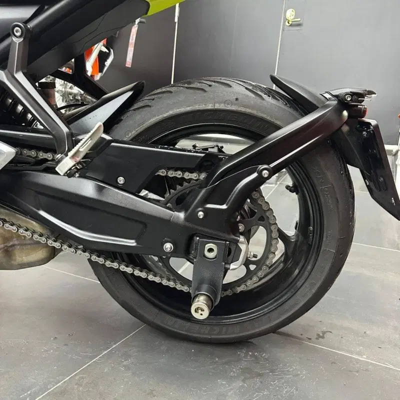 Triumph Trident 660 (2025) (3)