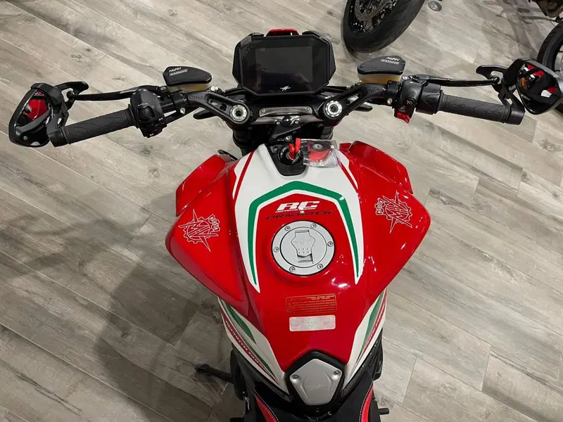 MV Agusta Dragster 800 RC SCS (2022 - 25) (8)