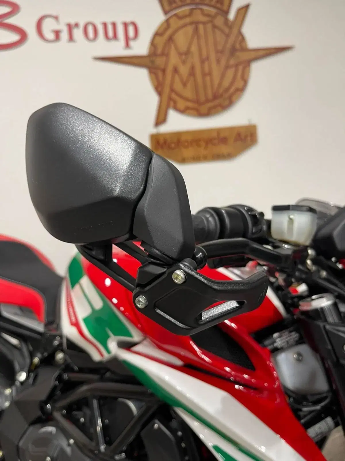 MV Agusta Dragster 800 RC SCS (2022 - 25) (12)