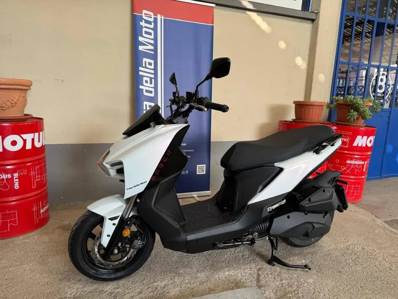 Sym MMBCU 160 (2024 - 26) (11)