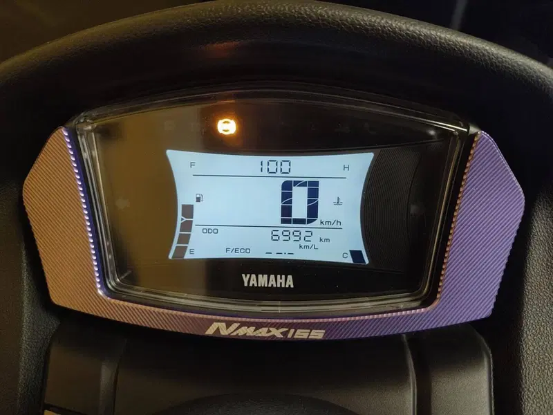Yamaha N-Max 155 (2022 - 25) (5)