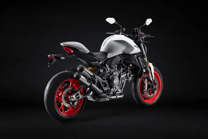 Ducati Monster 890 + (2026) (3)