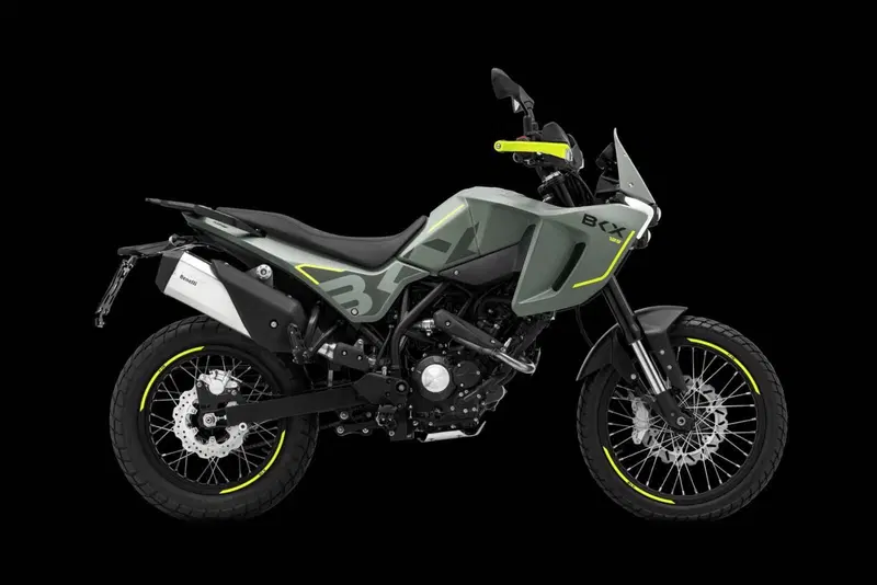Benelli BKX 125 (2026) (2)