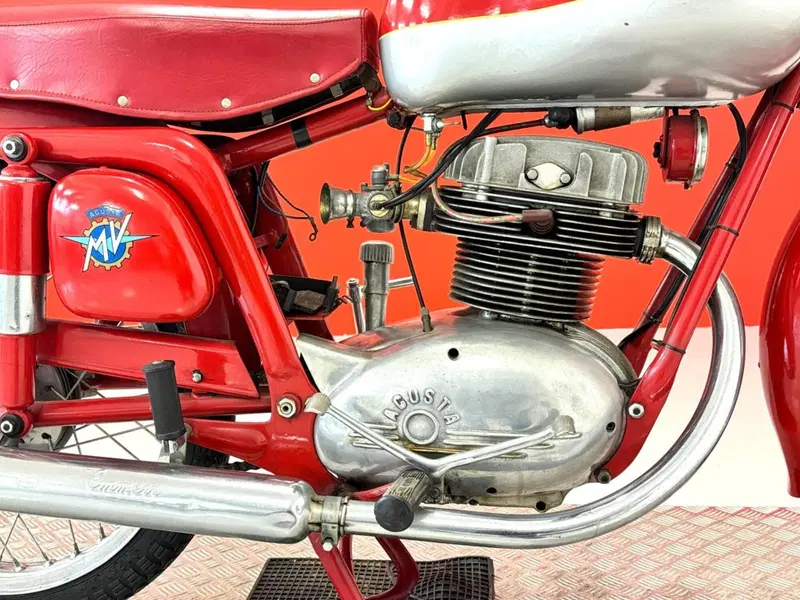 MV Agusta 175 SPORT CS DISCO VOLANTE (11)