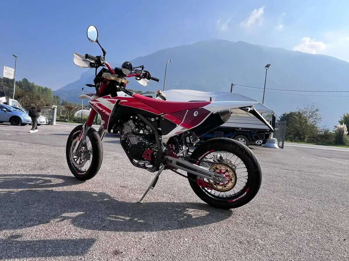 Fantic Motor XMF 125 Motard Competition 4T (2023 - 24) (2)