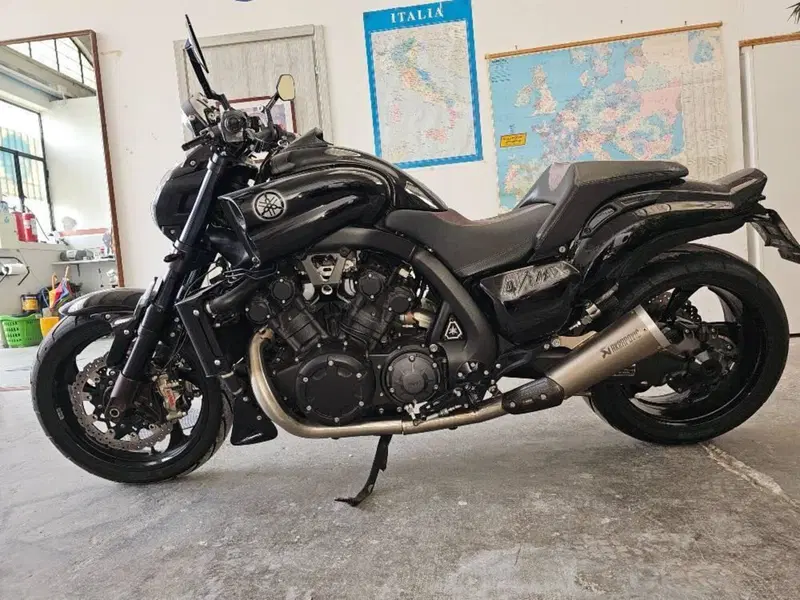 Yamaha VMAX (2008 - 17)