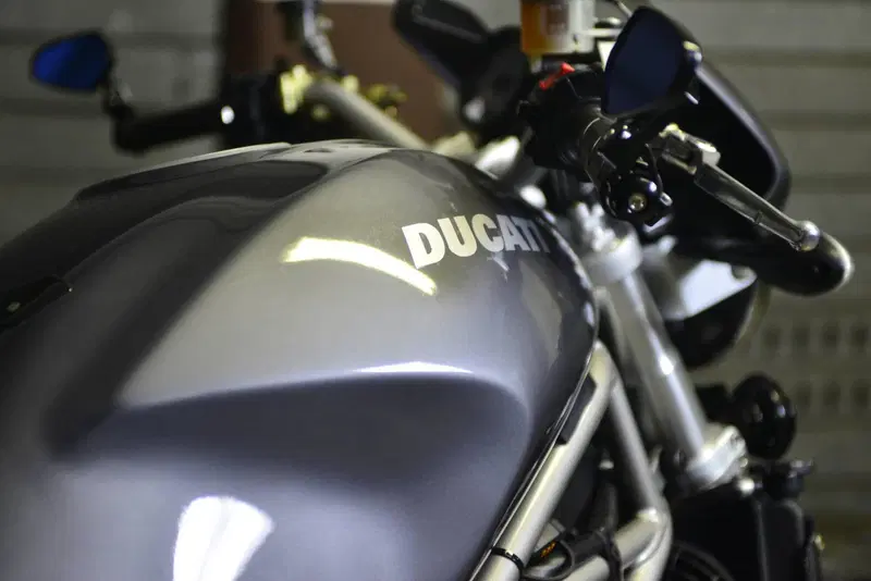 Ducati Monster S4 (2001 - 03) (5)