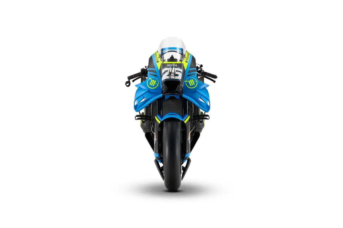 MotoGP 2026. Raul Fernandez e Ai Ogura tolgono i veli: Trackhouse presenta i colori per la stagione 2026 [GALLERY]
