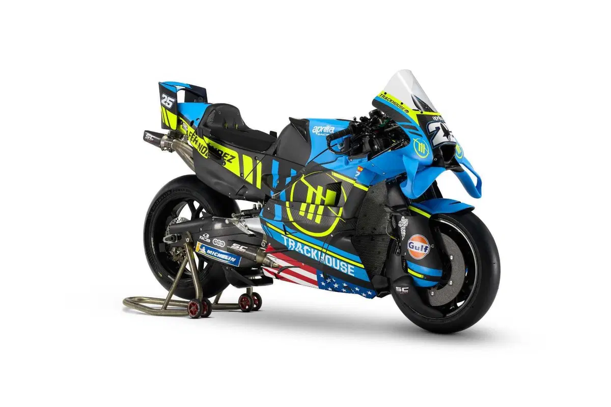 MotoGP 2026. Raul Fernandez e Ai Ogura tolgono i veli: Trackhouse presenta i colori per la stagione 2026 [GALLERY] (2)