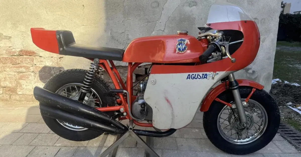 La replica tascabile della MV Agusta GP di Phil Read va all'asta