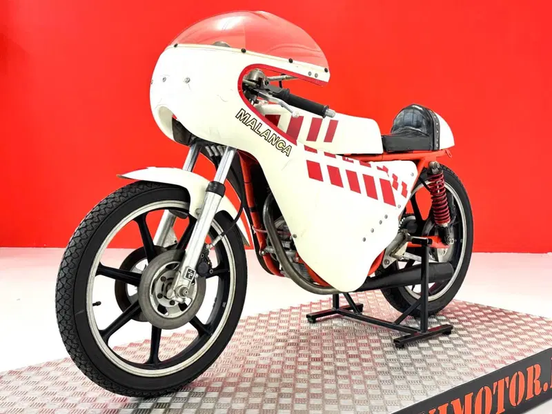 Malanca 125 PROTOTIPO (14)