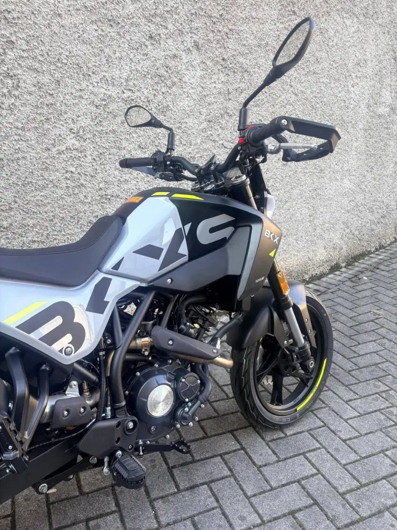 Benelli BKX 125 S (2026) (5)