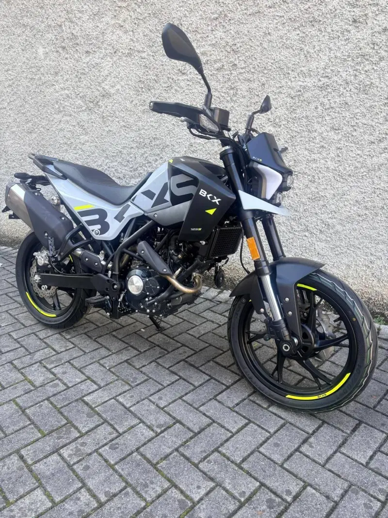 Benelli BKX 125 S (2026) (3)
