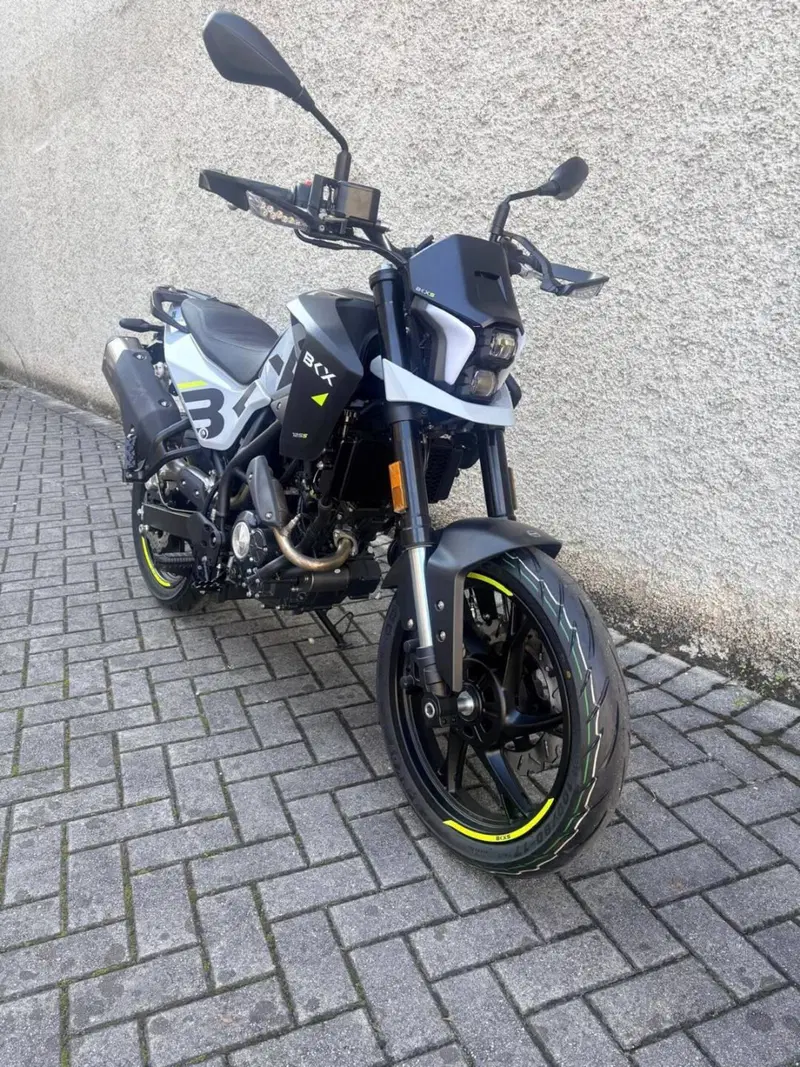 Benelli BKX 125 S (2026) (2)