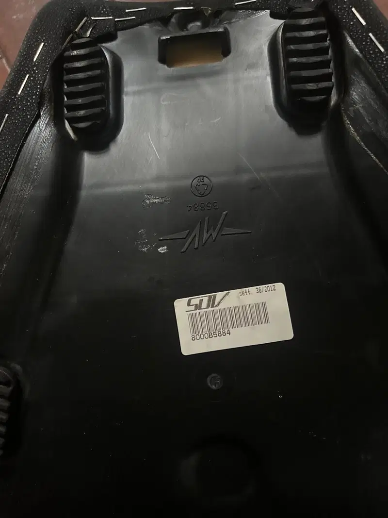 Selle passeggero e conducente Agusta F3 675 del 20 MV Agusta (2)