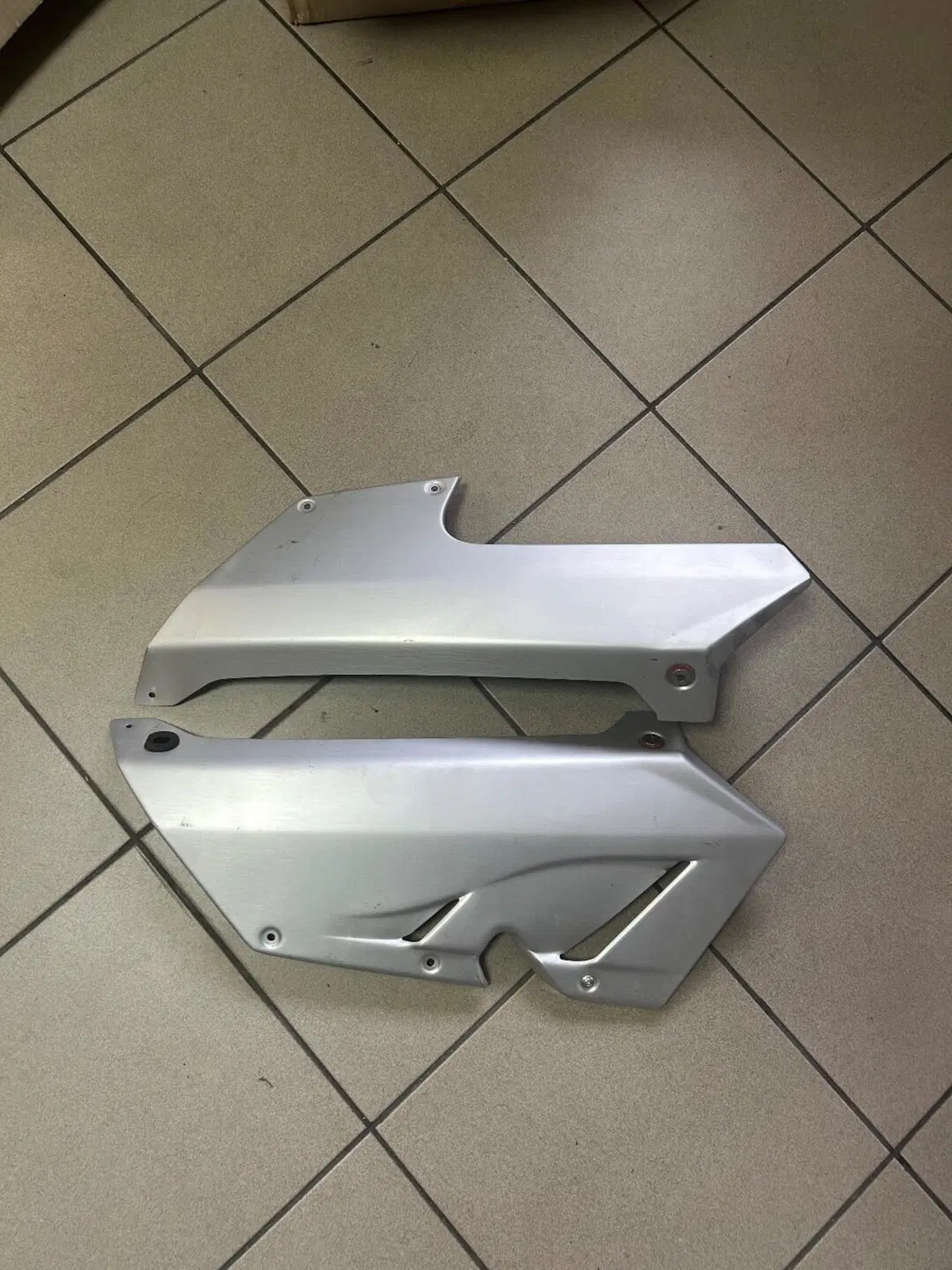 Carene inferiori destra e sinistra per Agusta F3 6 MV Agusta
