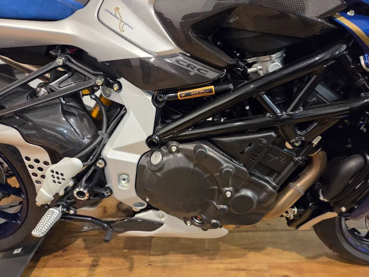 MV Agusta Brutale 1000 RR Assen (2023 - 26) (11)