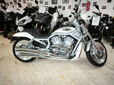 Harley-Davidson 1130 V-Rod (2002 - 05) - VRSCA usata