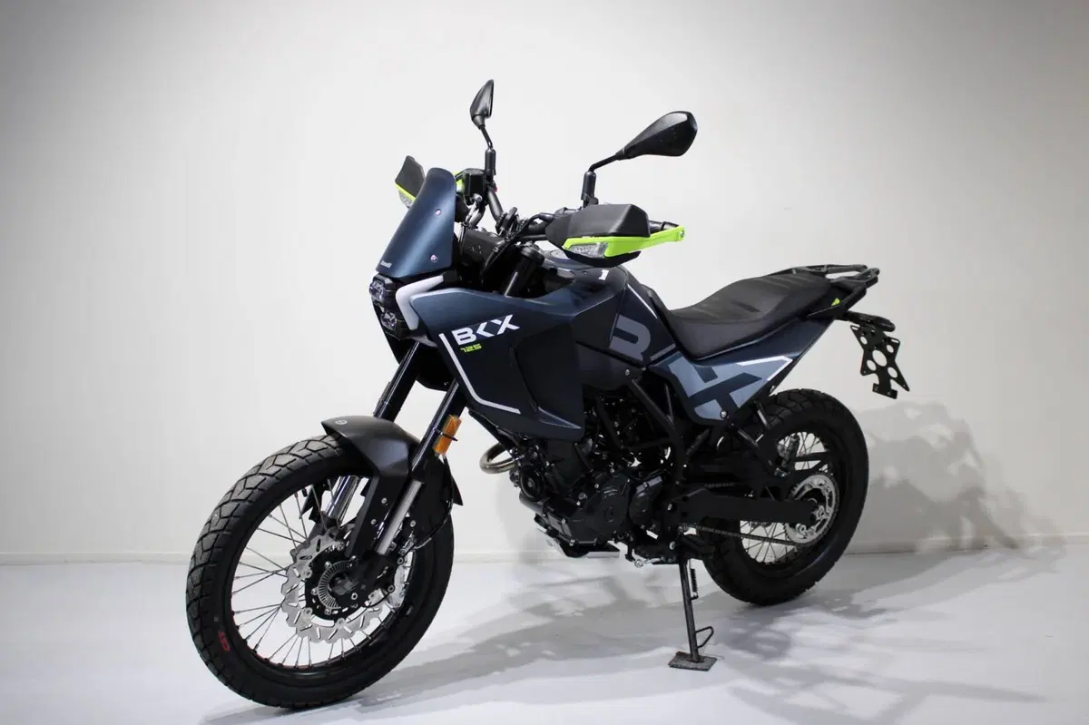 Benelli BKX 125 (2026) (3)