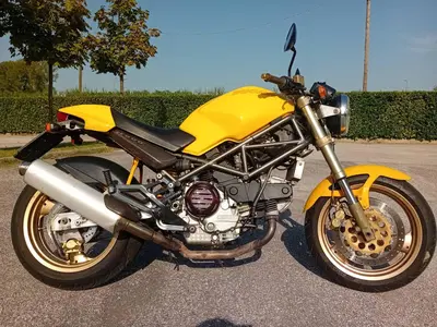 Ducati Monster 900 (1993 - 96) usata
