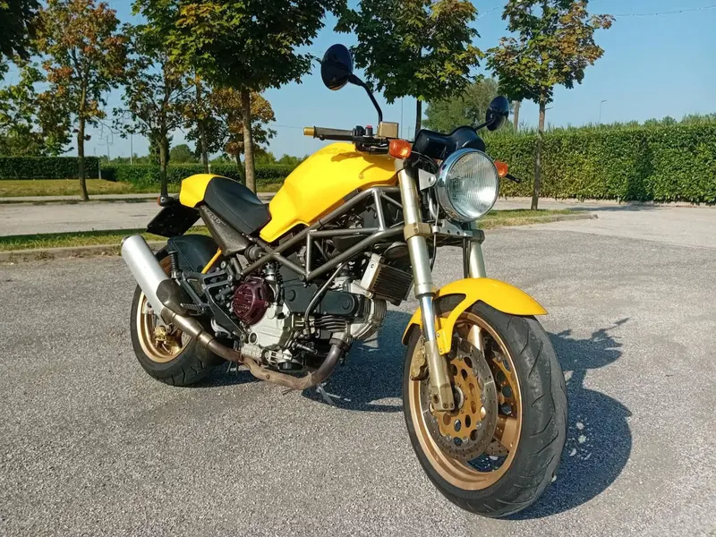 Ducati Monster 900 (1993 - 96) (2)