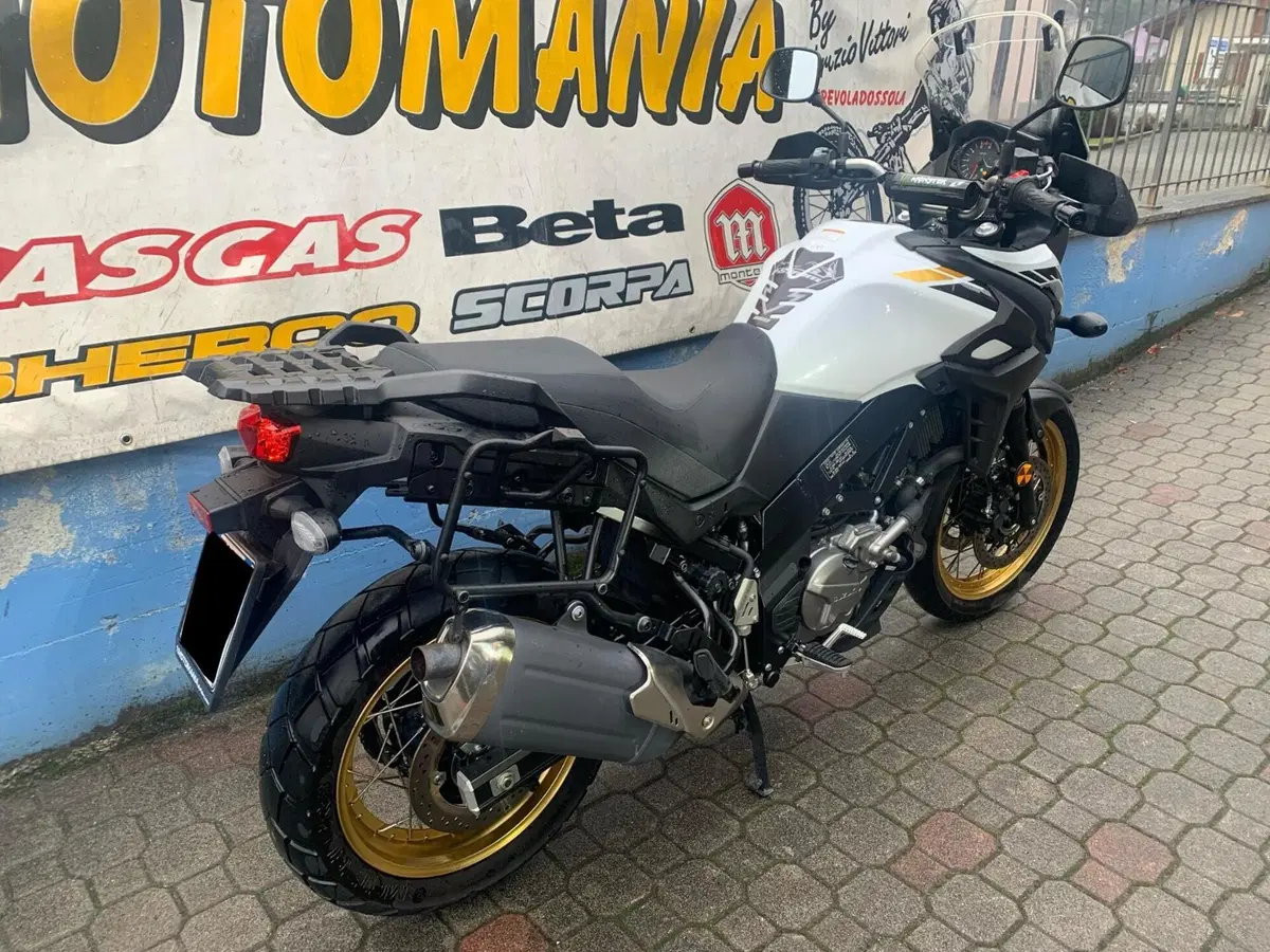 Suzuki V-Strom 650XT (2021 - 25) (3)