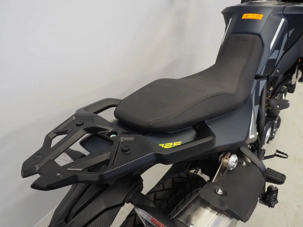 Benelli BKX 125 (2026) (7)