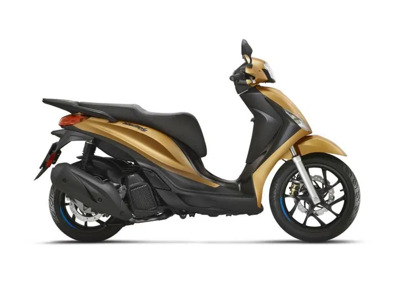 Piaggio Medley 200 S (2025 - 26) (4)