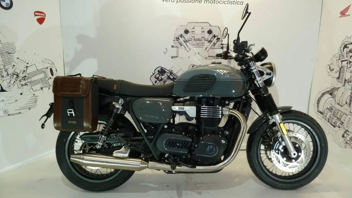 Brixton Motorcycles Cromwell 1200 (2022 - 26) (9)