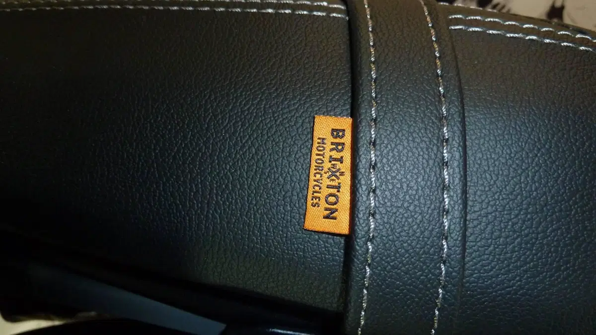 Brixton Motorcycles Cromwell 1200 (2022 - 26) (12)