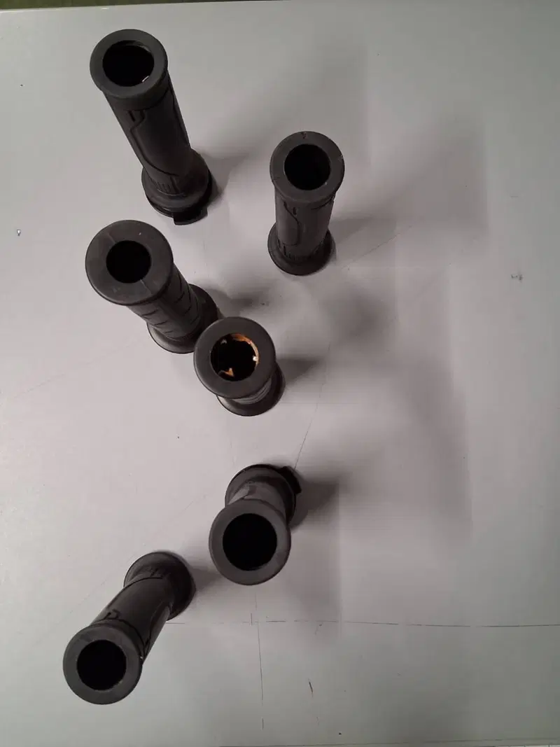 COPPIA MANOPOLE PER VARI MODELLI HONDA (3)